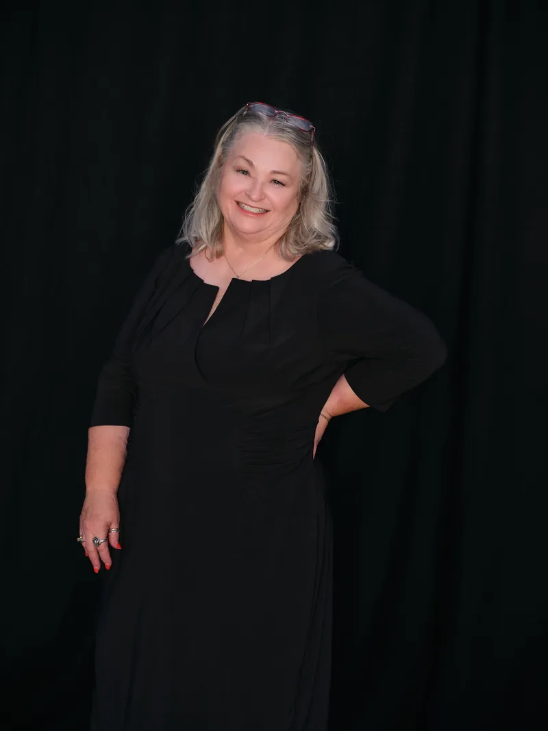 mishell rowe